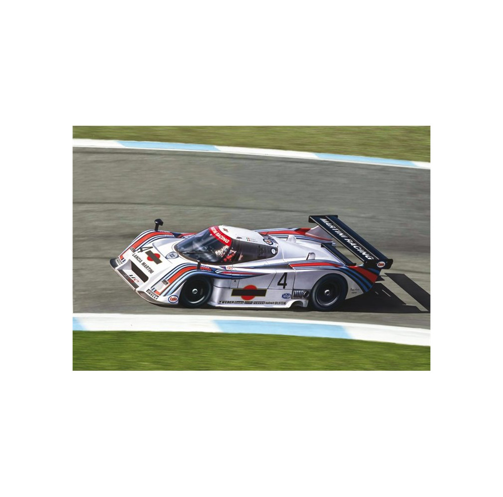 Italeri CAR 1/24 LANCIA L