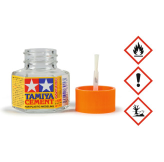 Tamiya Cement w/Brush 20m