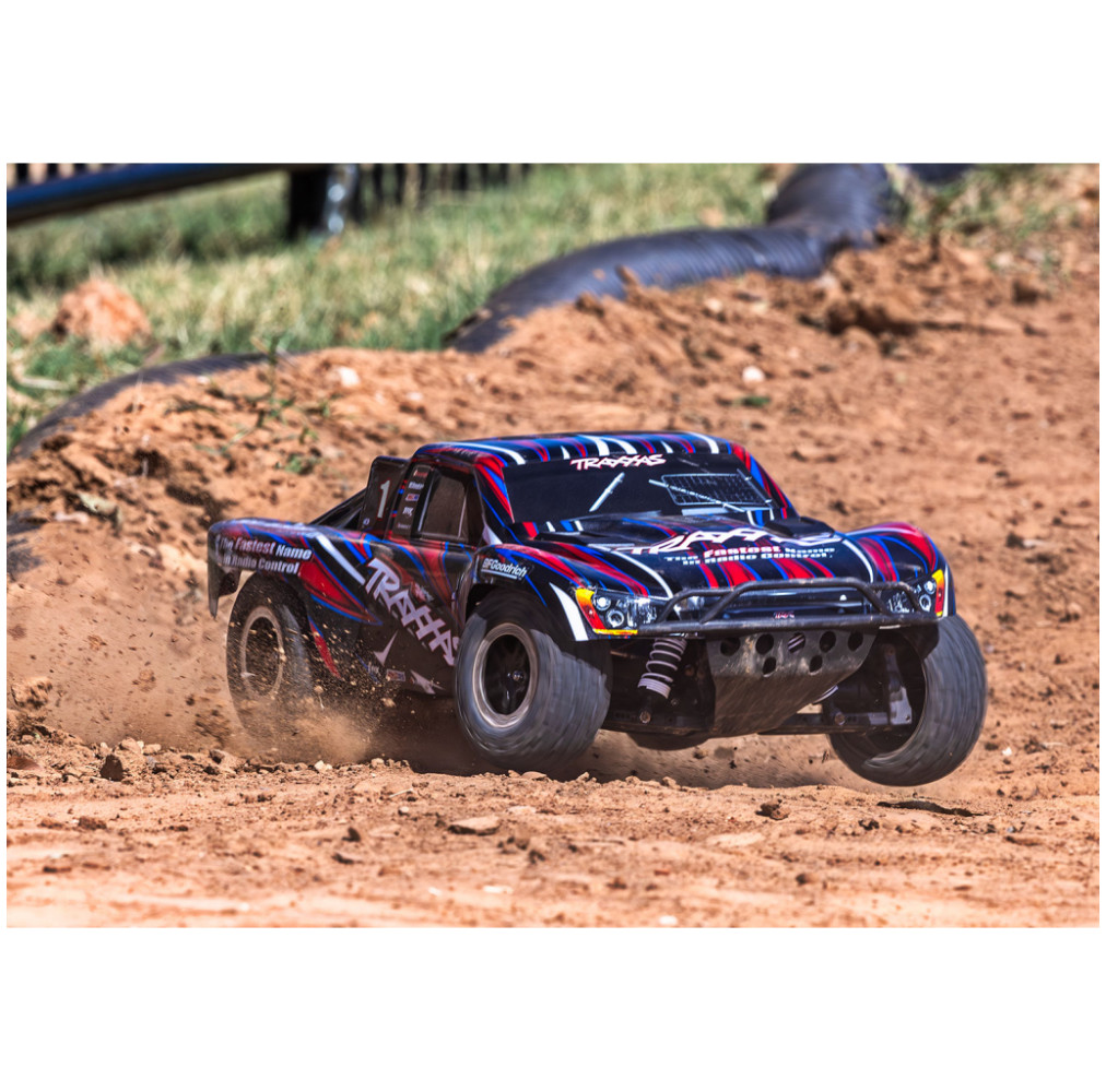 SLASH 4X4 1/10 4WD HD RED