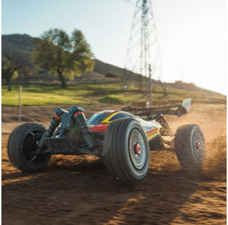 1-8 TYPHON MEGA 665 4X4 R