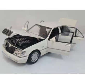 Diecast 1/18 Mercedes-Ben