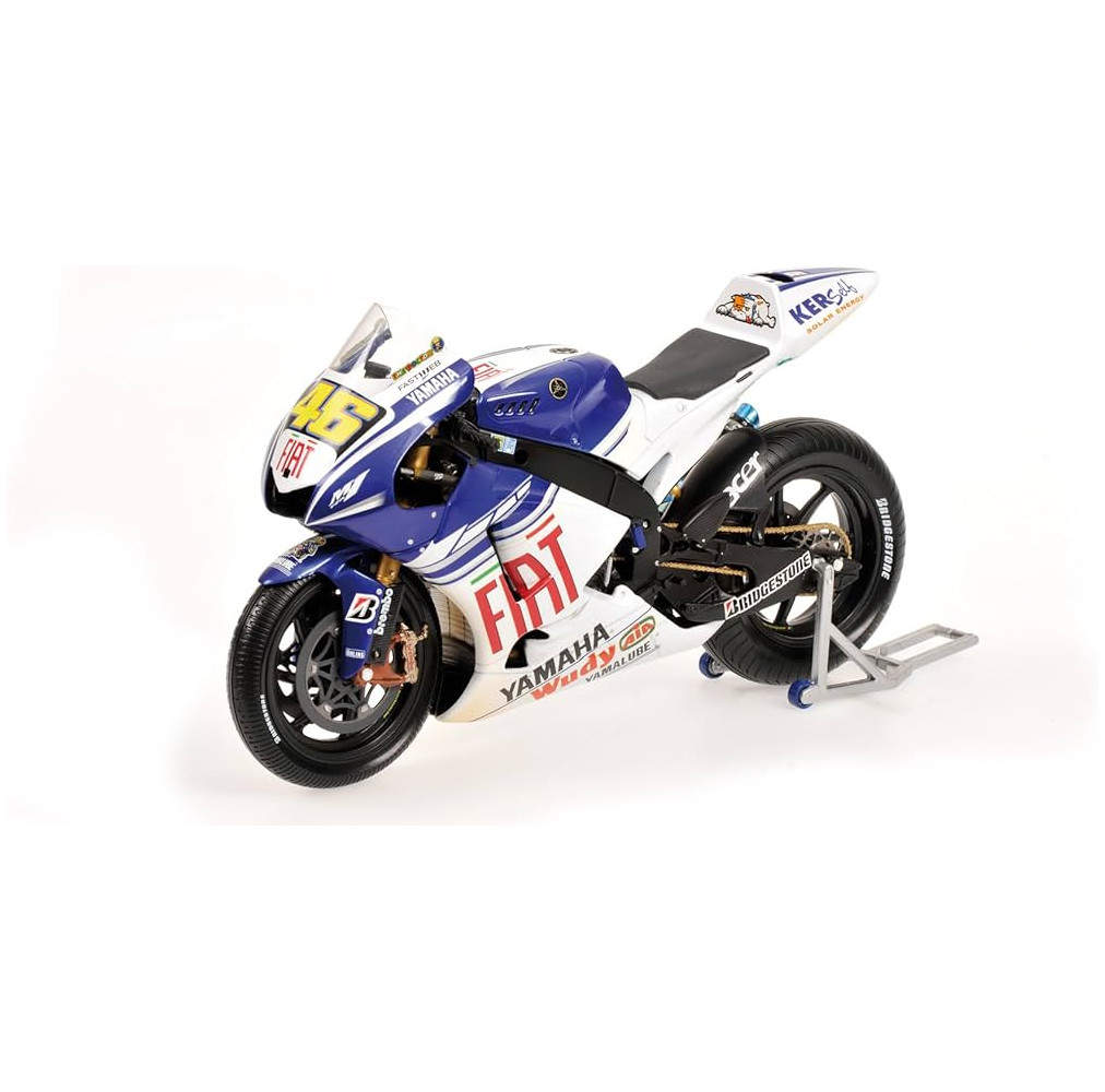 YAMAHA YZR-M1 - VALENTINO
