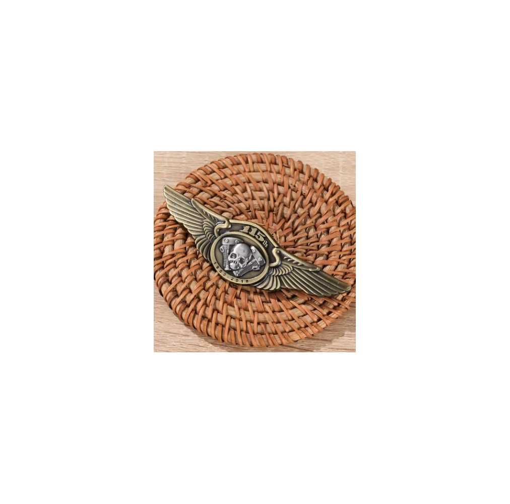 Pin Temático 115th Annir