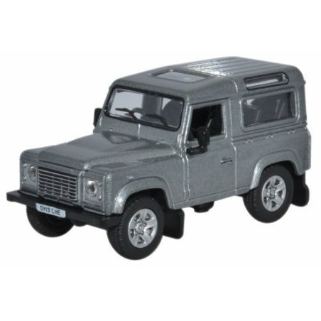 Land Rover Defender 90 St