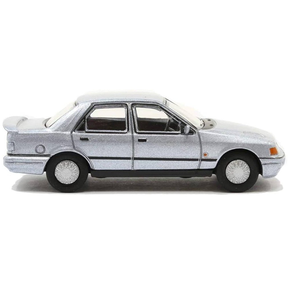 FORD SIERRA SAPPHIRE SILV