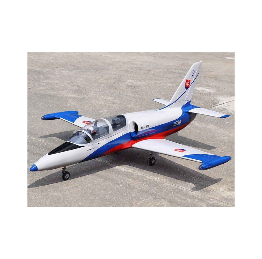 Albatros L-39 (white) / 1