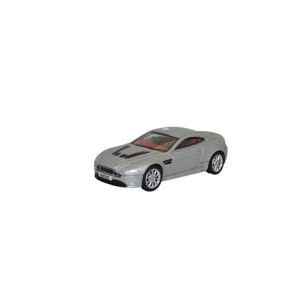 Oxford Diecast Aston Mart