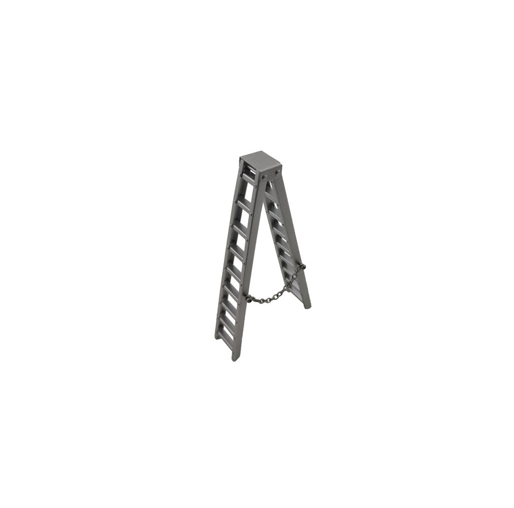 ALUMINIUM FOLDING LADDER 